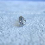 Labret Aço Rosca Interna Flor Zircônias - Imagem 4