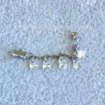 Labret Rosca Interna Titânio Duplo Zircônias com Corrente - Imagem 4