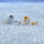 Labret Rosca Interna Titânio Flor Zircônias com Pingente