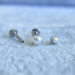 Labret Rosca Interna Titânio Pérola - Imagem 2