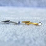 Labret L-Bar Spike Rosca Interna Titânio Zircônia Redonda