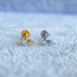 Labret Rosca Interna Titânio Flor Zircônias